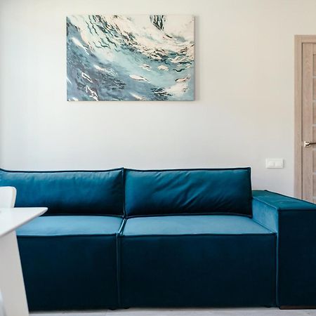 Appartement Lara Apartament 2 à Lviv Extérieur photo